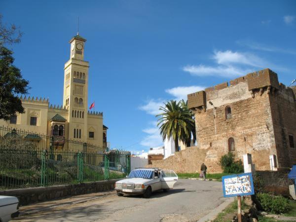 Hotel Choumis Haj Messaoud Larache Exterior foto
